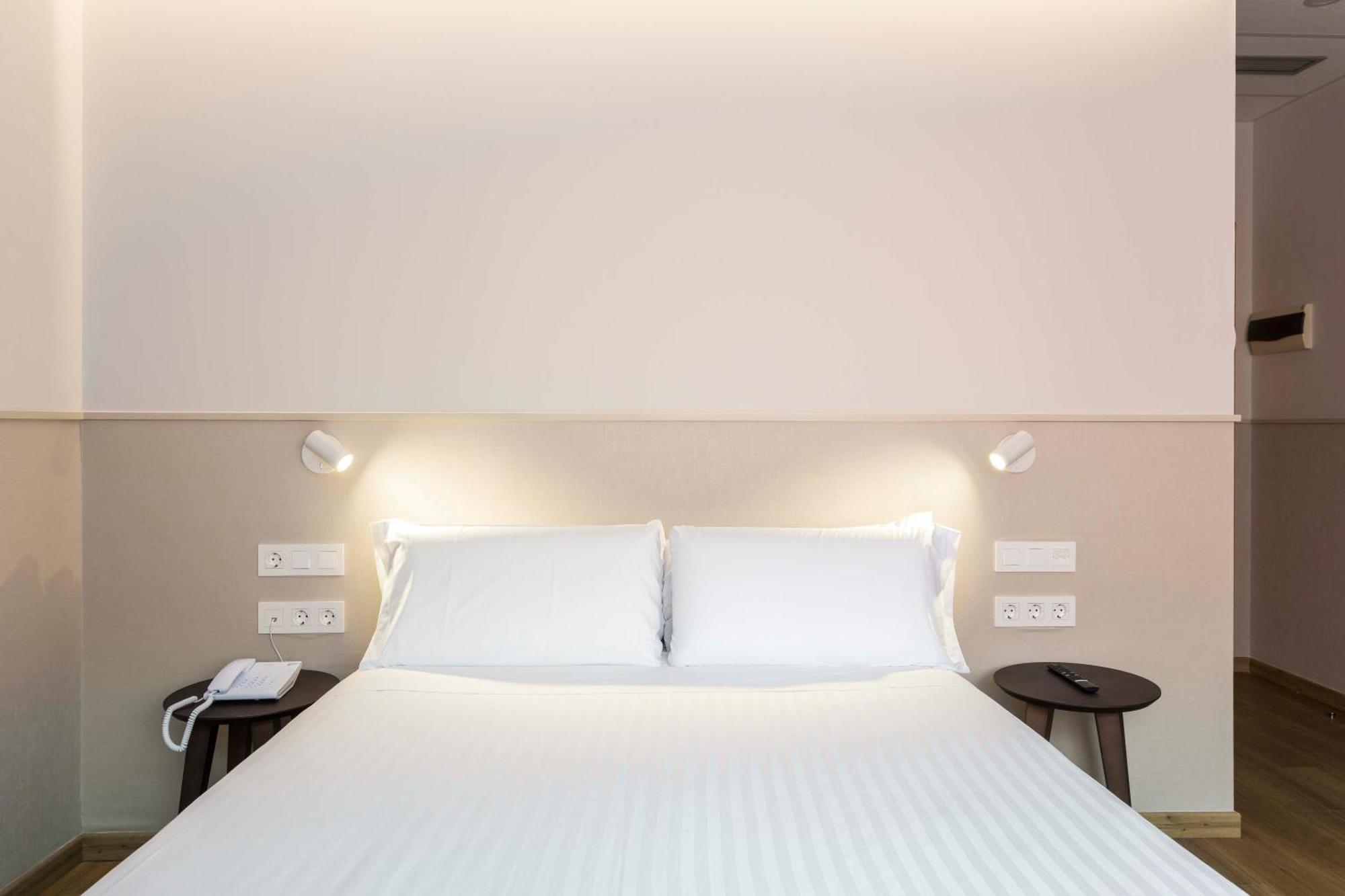 Hotel Terrassa Confort Екстер'єр фото