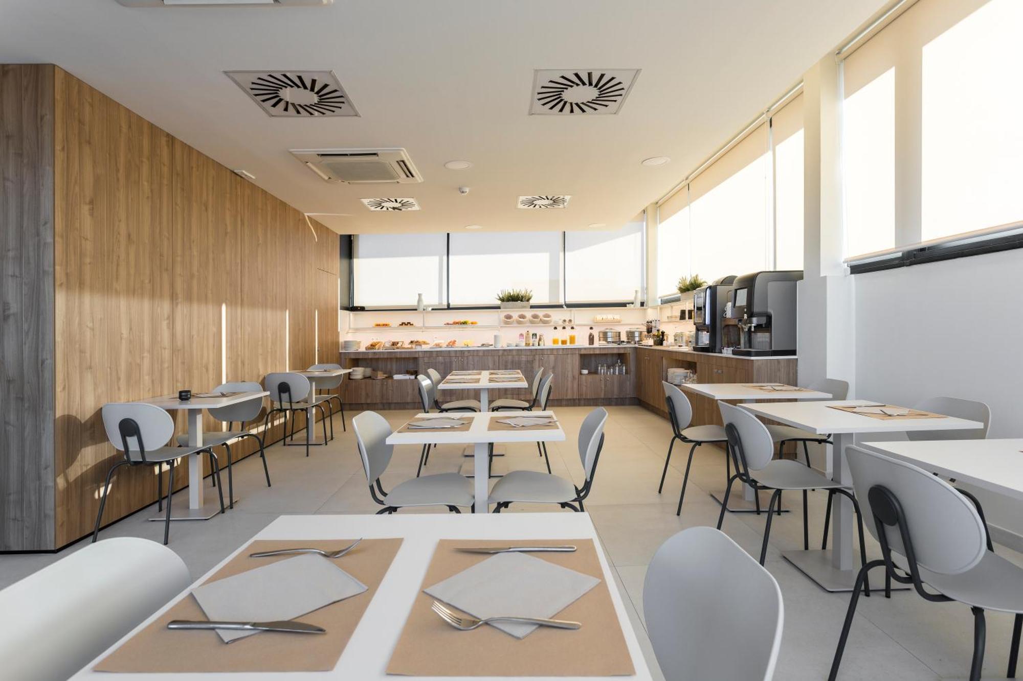 Hotel Terrassa Confort Екстер'єр фото