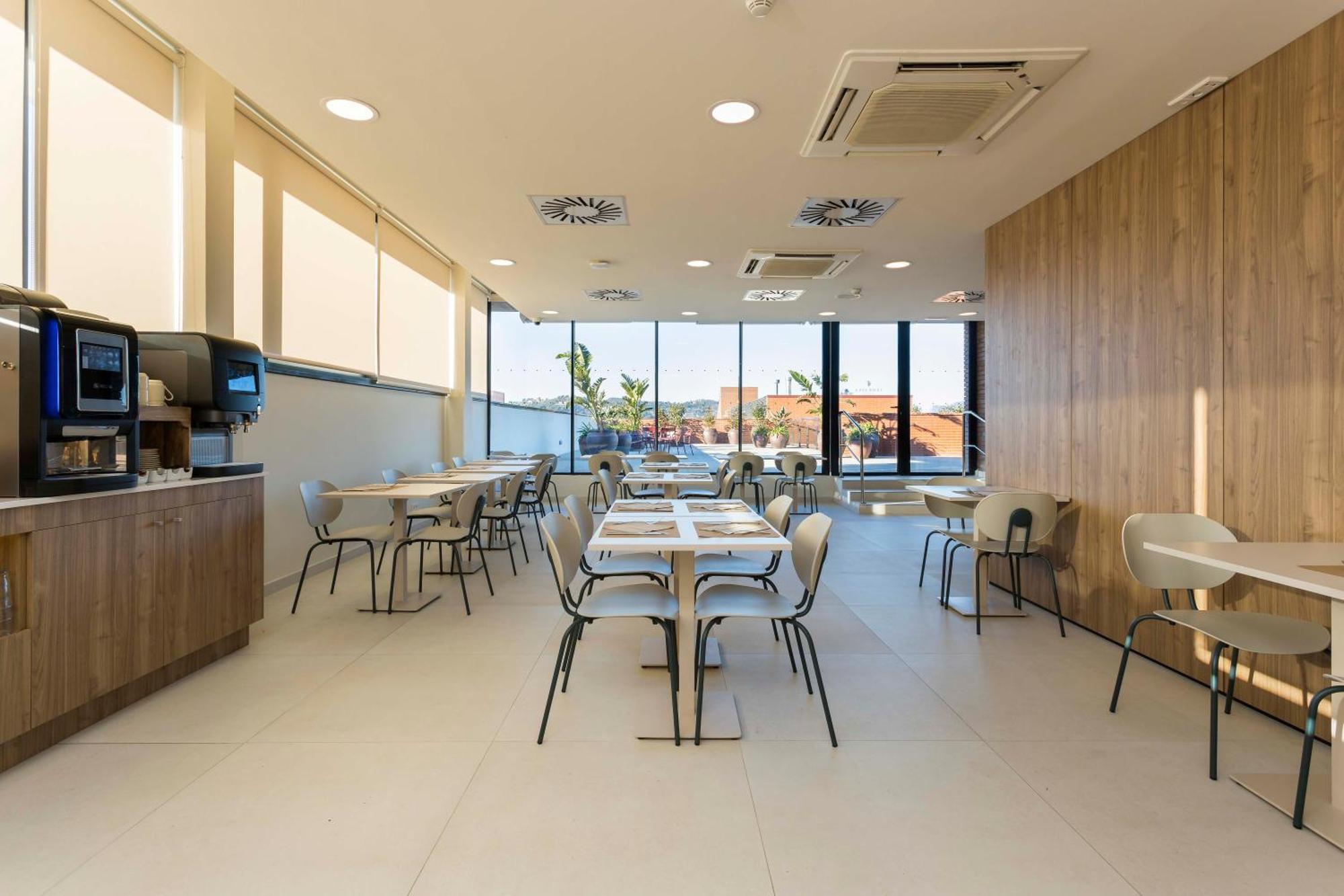 Hotel Terrassa Confort Екстер'єр фото