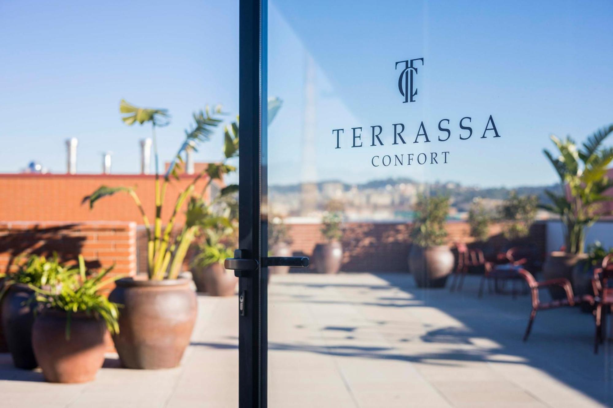 Hotel Terrassa Confort Екстер'єр фото