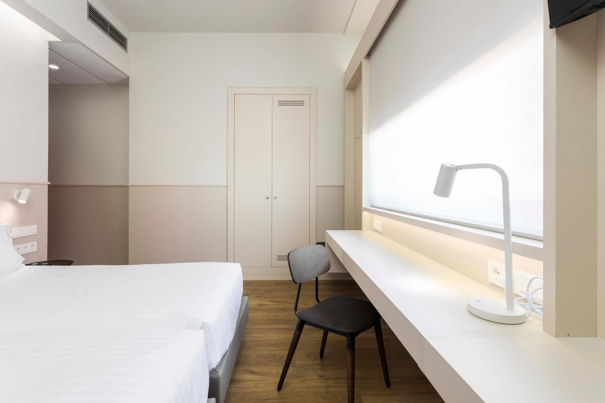 Hotel Terrassa Confort Екстер'єр фото